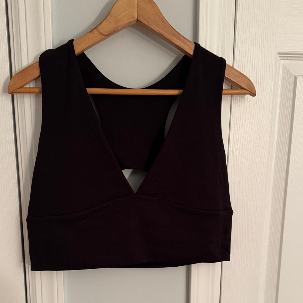Black Sleeveless Women's Top